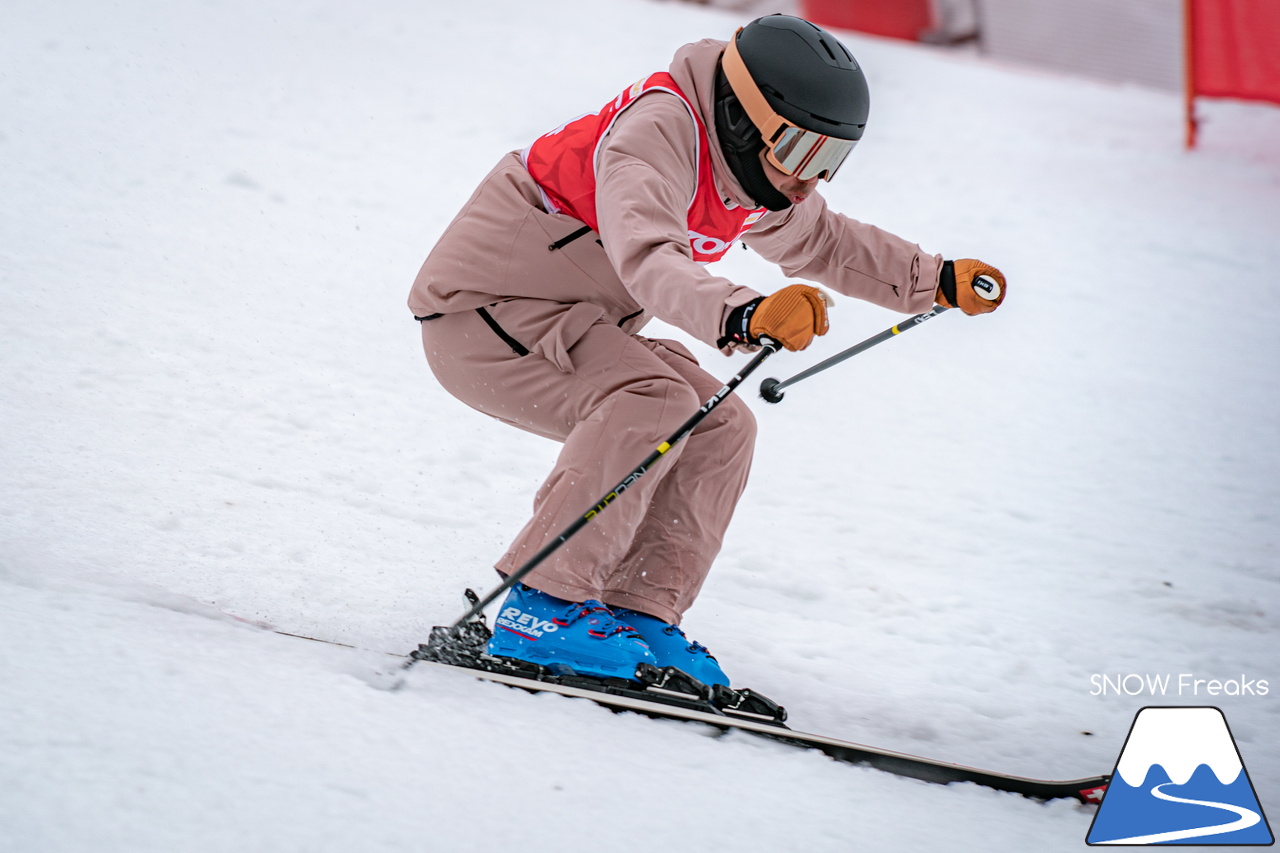 なんと約10年ぶりの「技術選」撮影?! PREMIER SKI ACADEMY presents 『2026プレミアカップ・スキー技術選』レポート！｜朝里川温泉スキー場